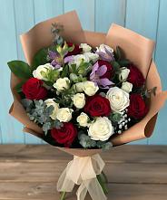 Букет цветов из:  Розы и Альстромерии в Шалушке