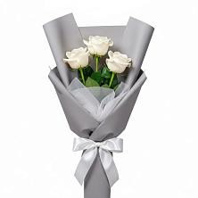 Букет 3 белые розы в Шалушке