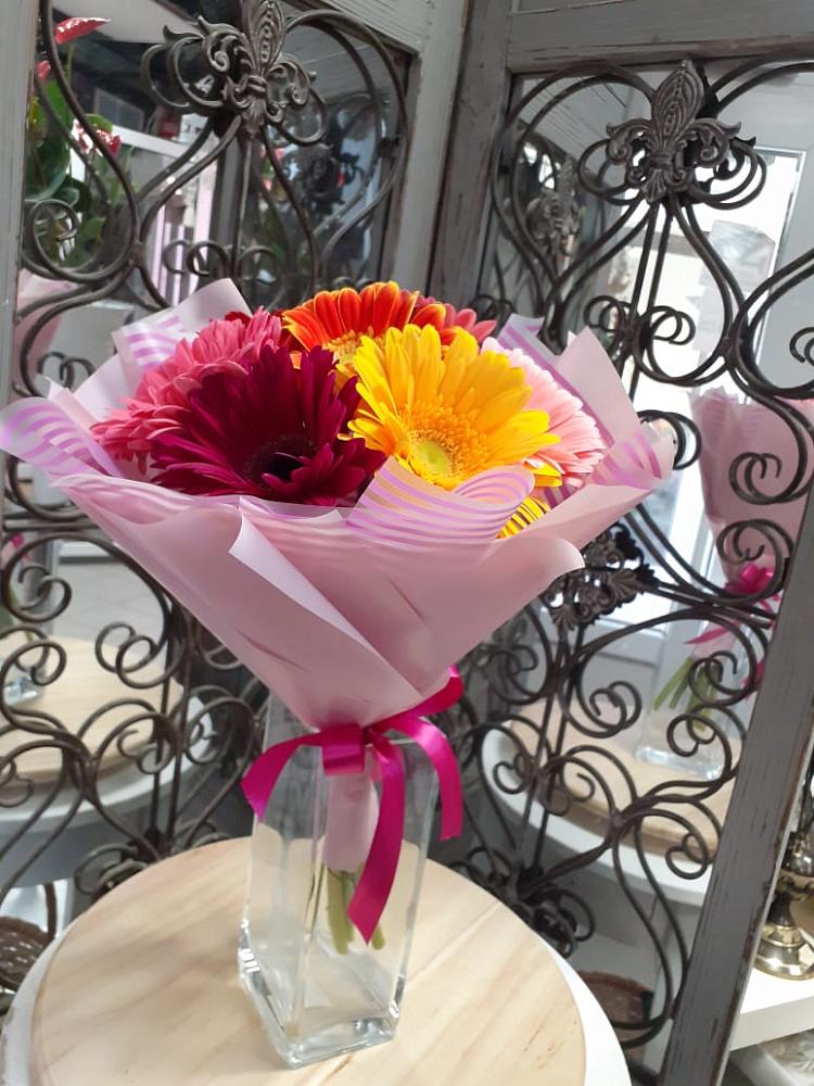 Букет цветов из: Герберы в Шалушке