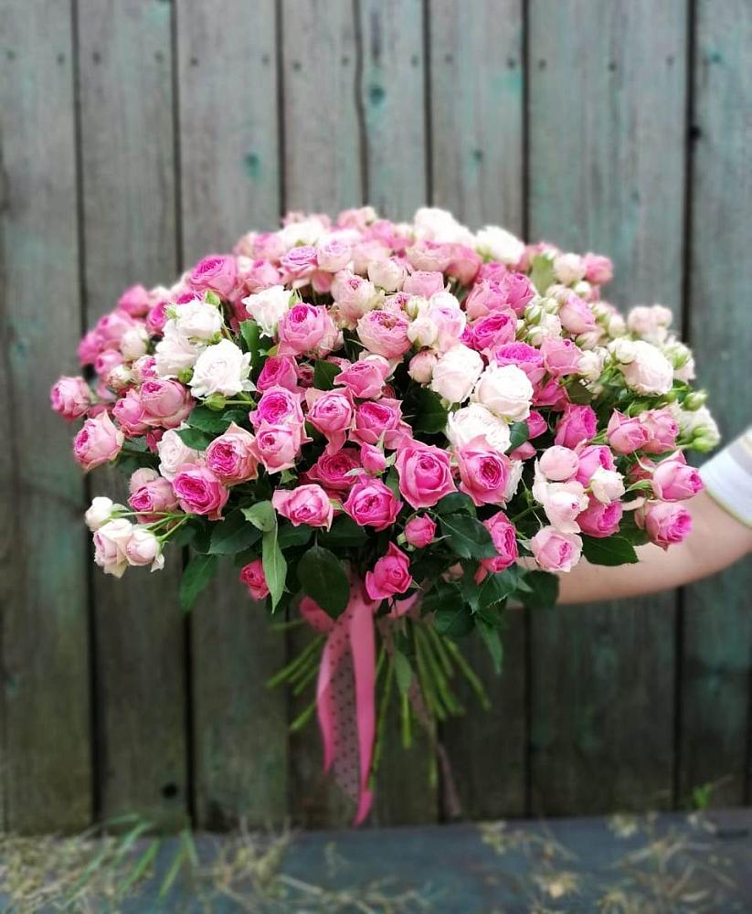 Букет Розовые кустовые розы Натали и Лав Лидия в Шалушке