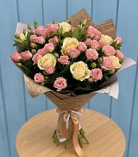 Букет цветов из:  Розы в Шалушке