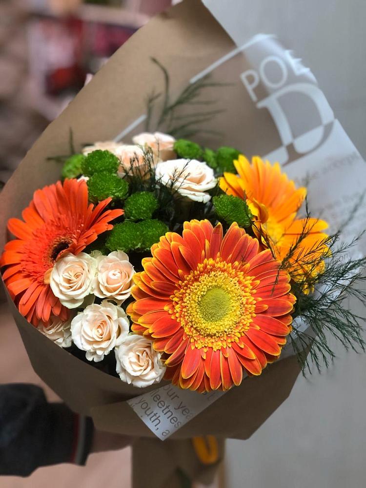 Букет цветов из: Герберы, Хризантемы и Розы в Шалушке